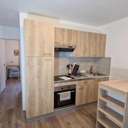 Apartamento Frida T2 Avec Sa Terrasse By Unsejouranancy Fr *