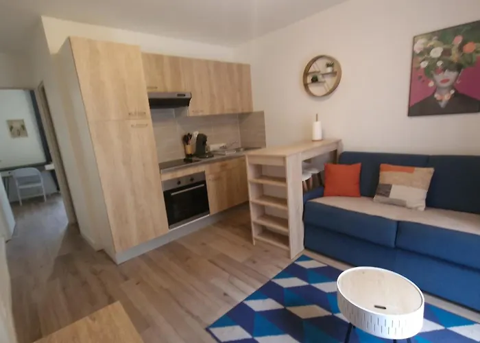 Frida T2 Avec Sa Terrasse By Unsejouranancy Fr * Nancy