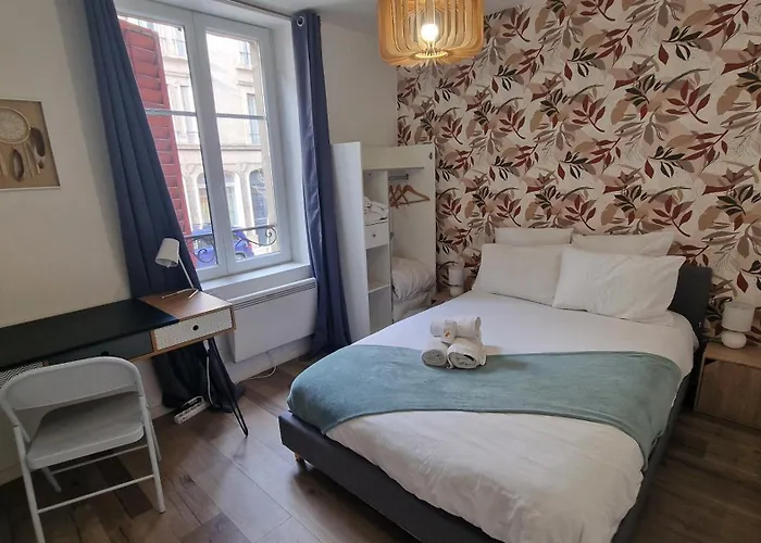 Frida T2 Avec Sa Terrasse By Unsejouranancy Fr * Nancy